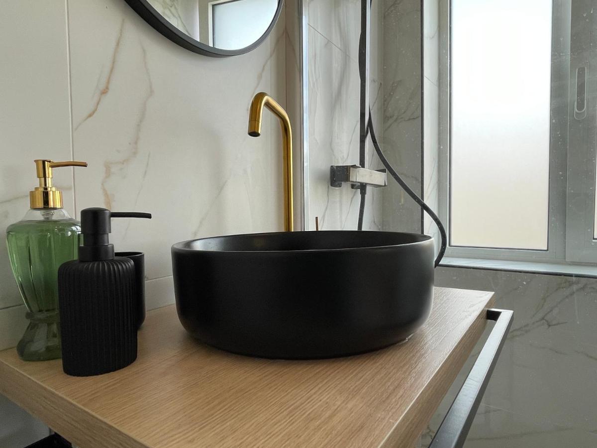 Cozy Apartment In Heart Athens Near Metro Fix 100M ภายนอก รูปภาพ