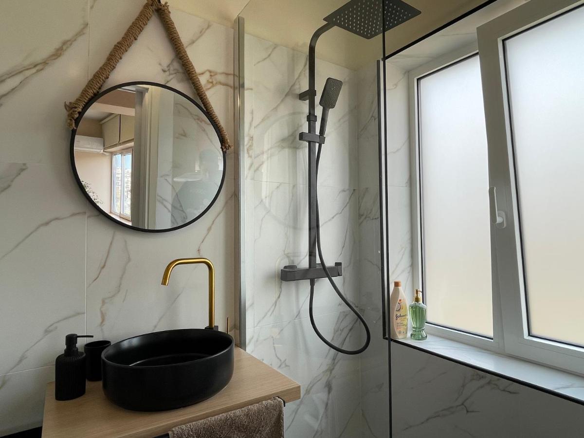 Cozy Apartment In Heart Athens Near Metro Fix 100M ภายนอก รูปภาพ