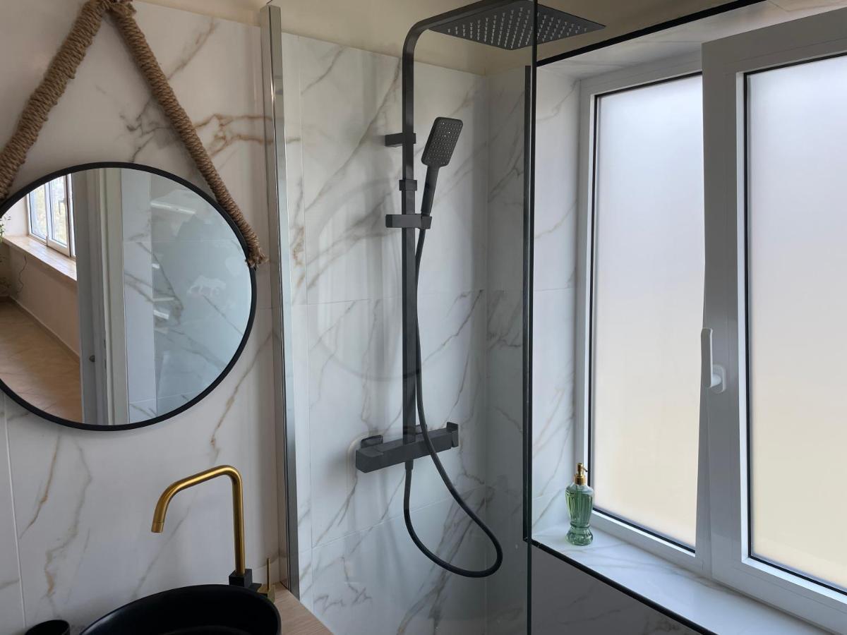 Cozy Apartment In Heart Athens Near Metro Fix 100M ภายนอก รูปภาพ