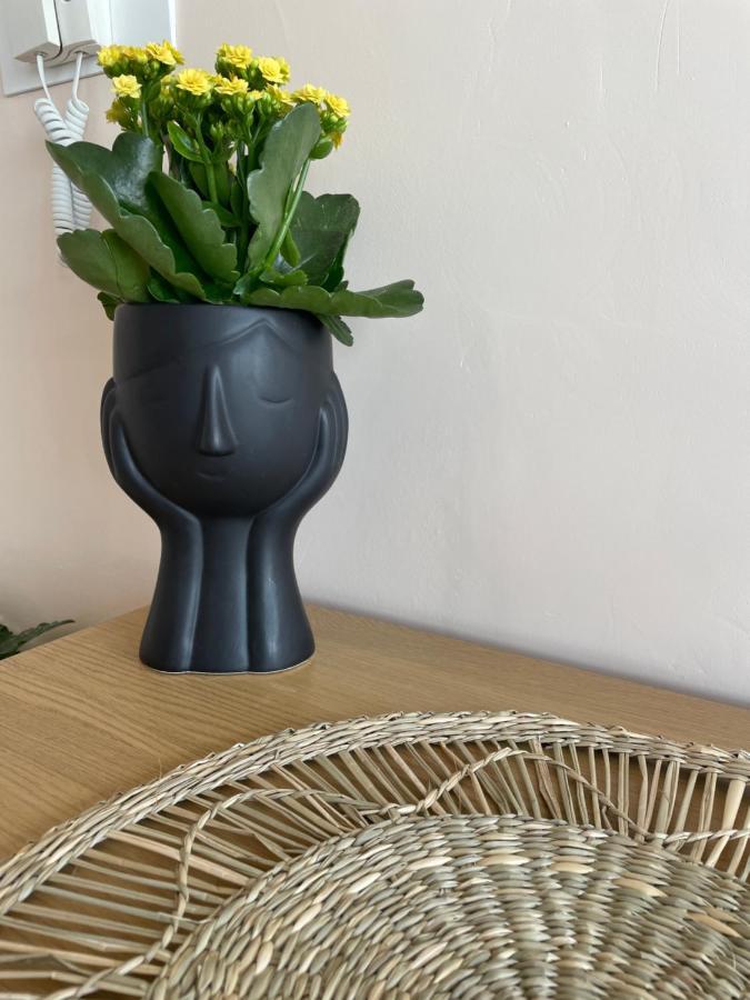 Cozy Apartment In Heart Athens Near Metro Fix 100M ภายนอก รูปภาพ